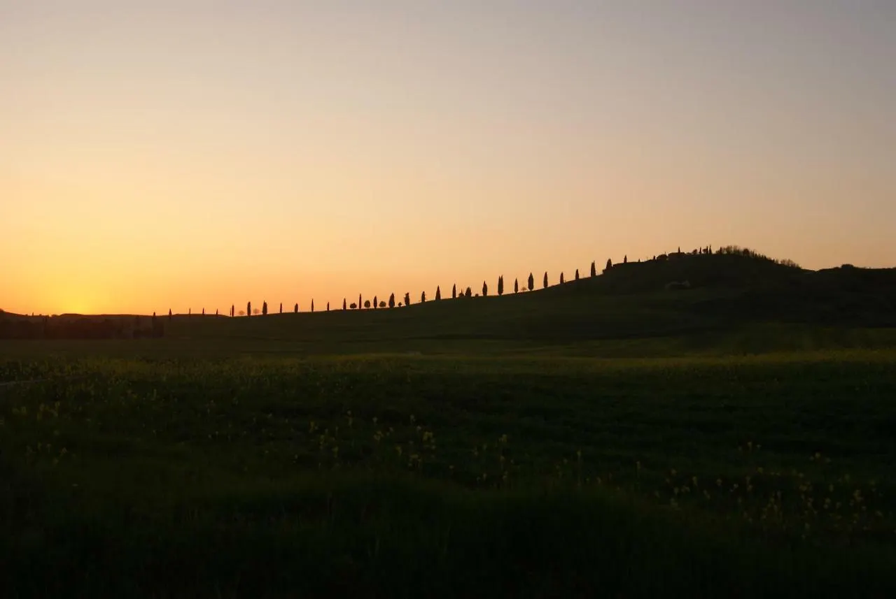 Tuscany Balcony: Crete Senesi Касетта Апартаменты